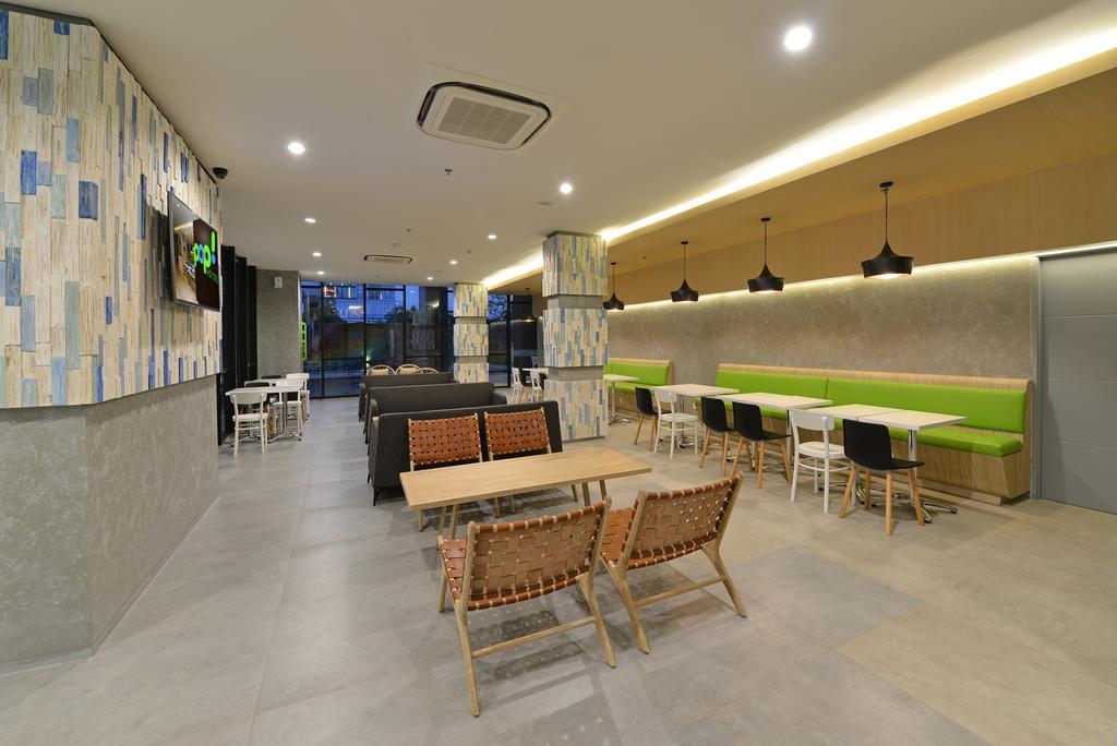 Pop! Hotel Timoho Yogyakarta Exterior photo